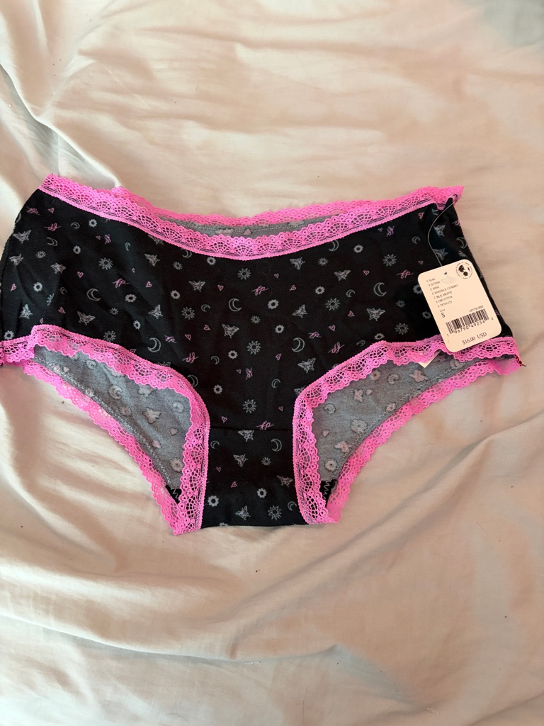 Nwt Free People Women’s Black Cotton Hipster Panty With Pink Lace Trim